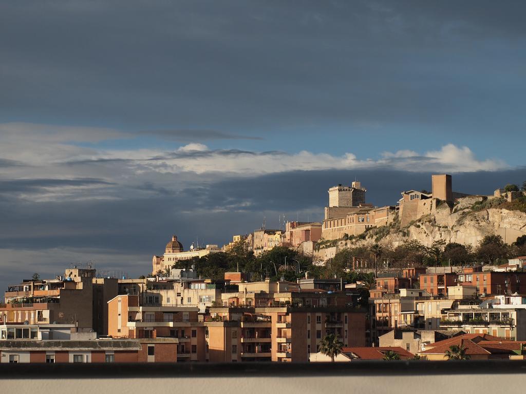 Superpanoramico Bed & Breakfast Cagliari Exterior photo